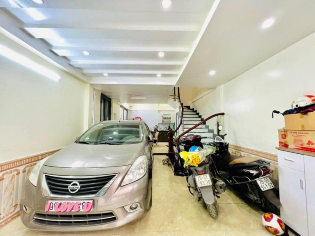 Mặt ngõ thông ô tô tránh kinh doanh 80m2 mặt tiền 4.5m Trần Khát Chân - Ảnh chính